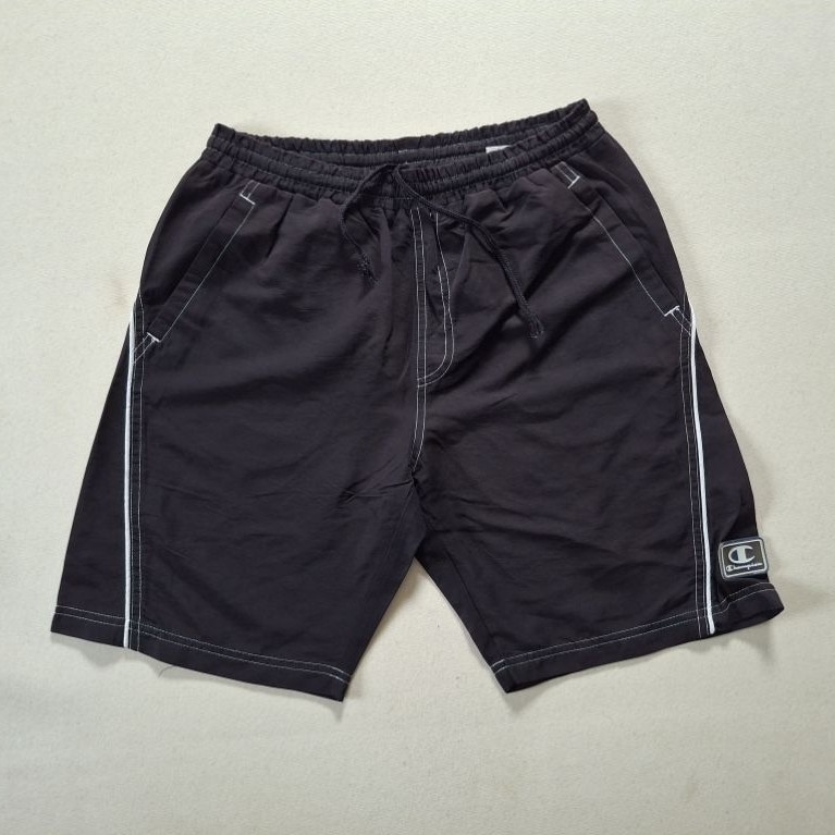 CELANA PENDEK CHAMPION HITAM ORIGINAL 100%