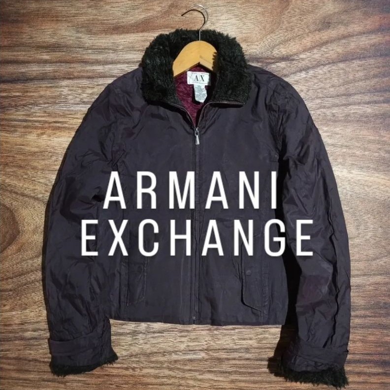 JAKET ARMANI EXCHANGE MODEL CASUAL WANITA BEKASPAKAI