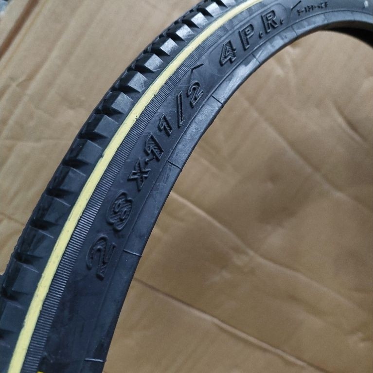 Ban Luar Roda Becak uk 28x1½ SWALLOW
