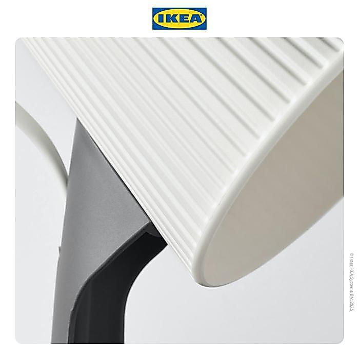 IKEA SVALLET Lampu Meja Kerja Plastik Warna Abu-Abu/Putih