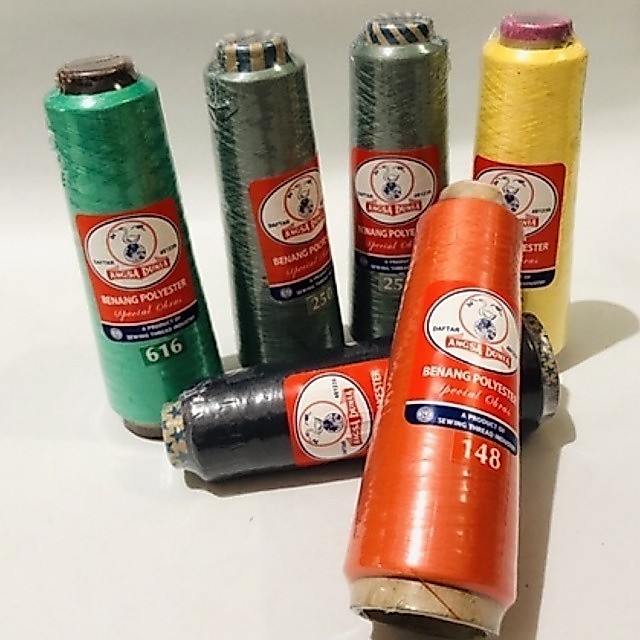 Pesona_Gadisku Benang Obras Polyester 1Ons Angsa Dunia