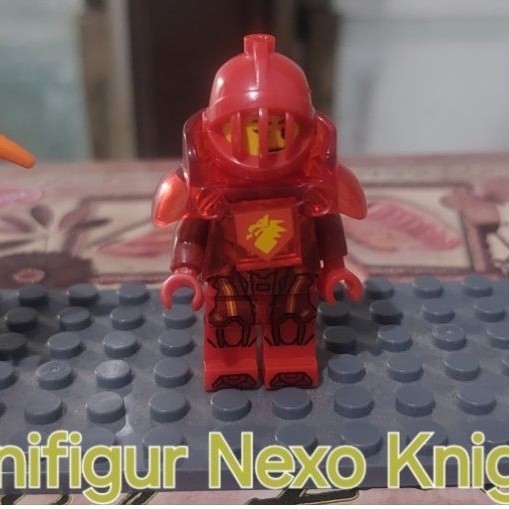 Minifigur KW - Nexo Knight