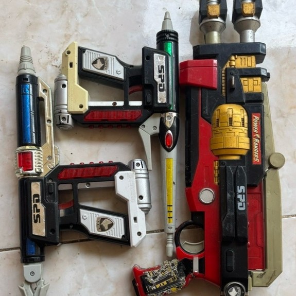 1 set dx power ranger spd / senjata power ranger spd