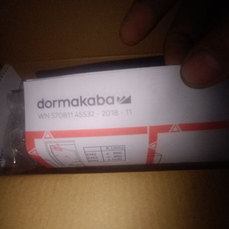 dorma door closer