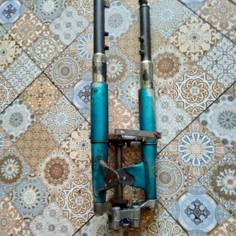shock depan yamha L2G L2S