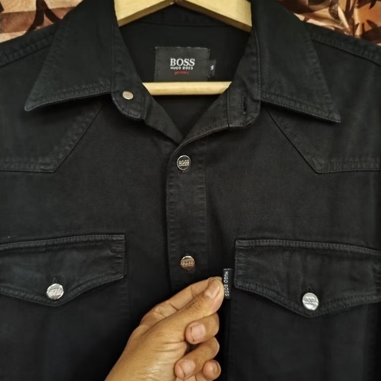 Boss Hugo boss Denim Like new Vintage L55XP72 belakang 74