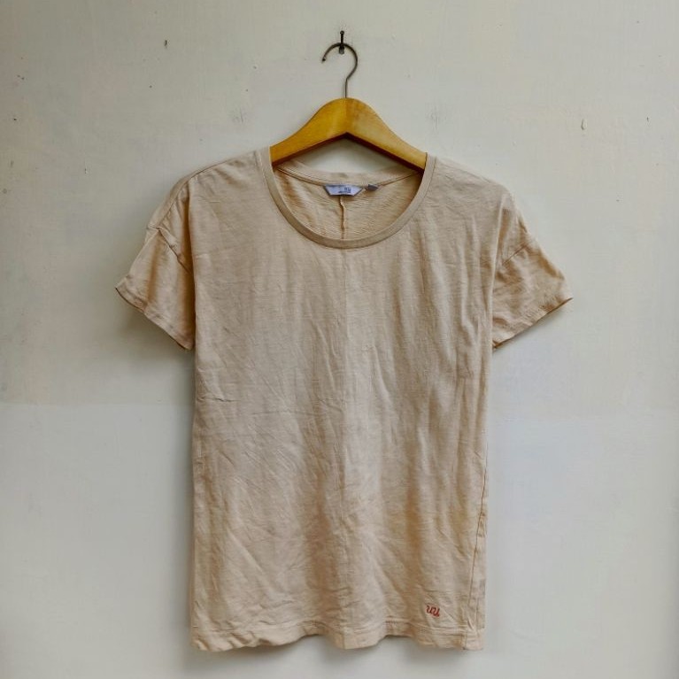 Kaos uniqlo undercover