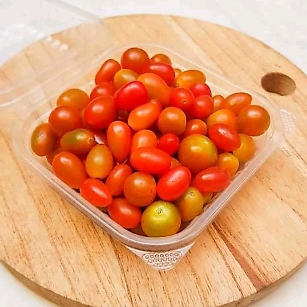 BUAH TOMAT CERI 250gr buah fresh