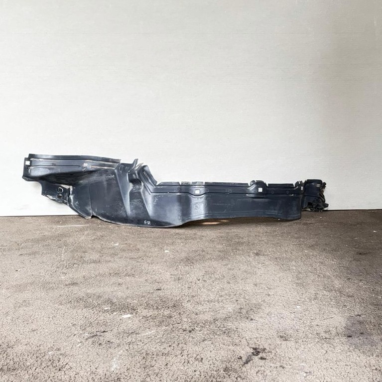 Inner Liner Fender Penahan Lumpur Roda depan kanan FR Mercy Mercedes Benz W124 300E Original 1248840