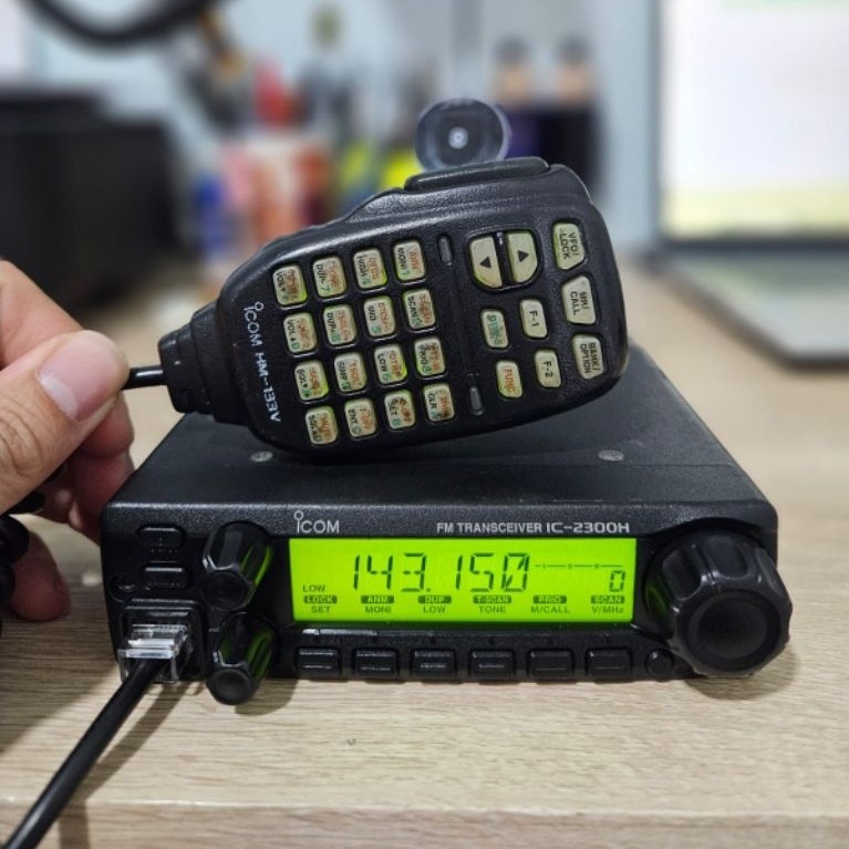 RIG icom IC2300H bekas normal Original