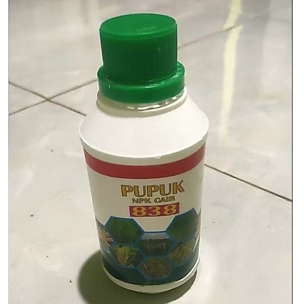 pupuk NPK cair untuk pembuahan