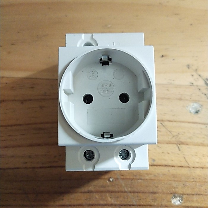 DIN RAIL SOCKET FORT CEE 16A 250V FTK-250 STOP KONTAK DIN RAIL REL MCB