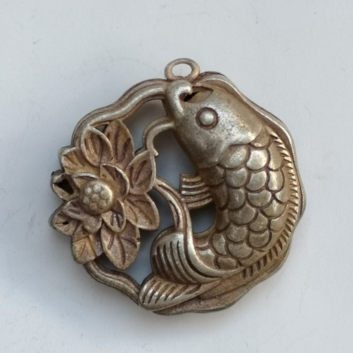 Collection Old Chinese Tibet Silver Carving Fish Lotus Amulet Pendant Decoration
