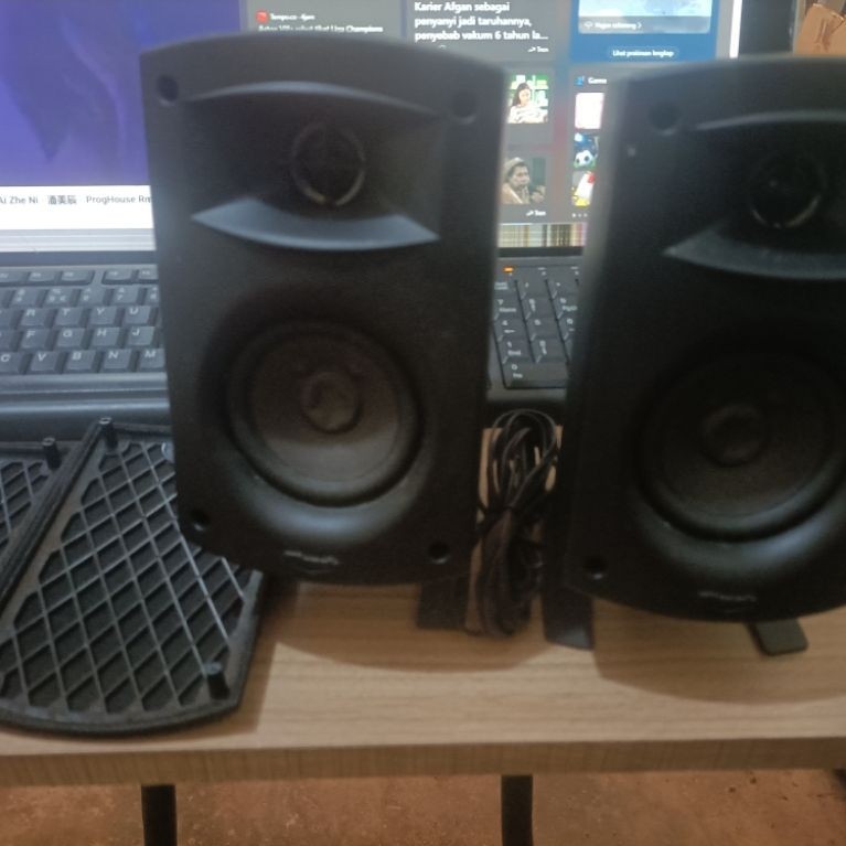 Speaker 2 Way Satelit Klipsch Promedia GMX A-2.1