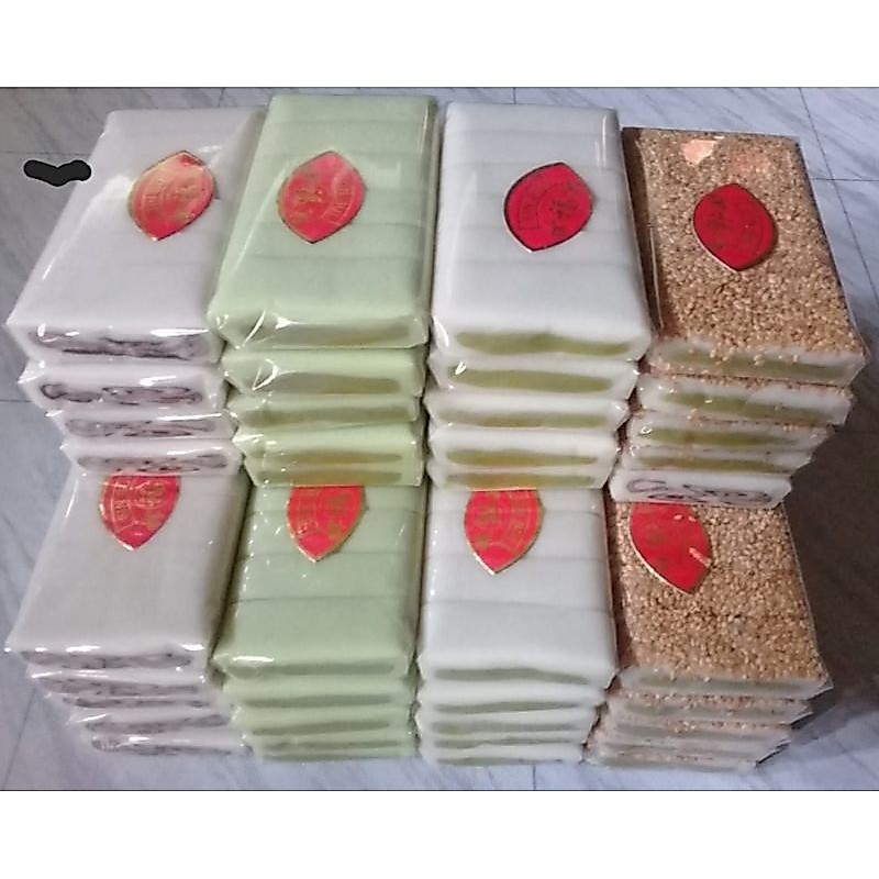 Nyonko/Nengko/Lau Ma Ko/Kue Salju/Mochi Khas Singkawang/