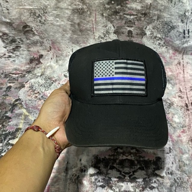 topi trucker yupoong