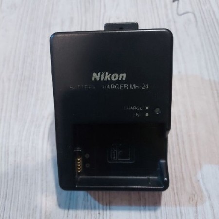 Charger Copotan Ori Nikon D3200 - Adijaya