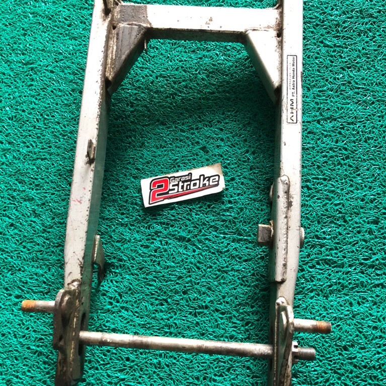 swing arm arem honda kirana 125