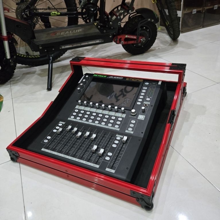 Mixer Digital AD Live 20 pro + Hardcase