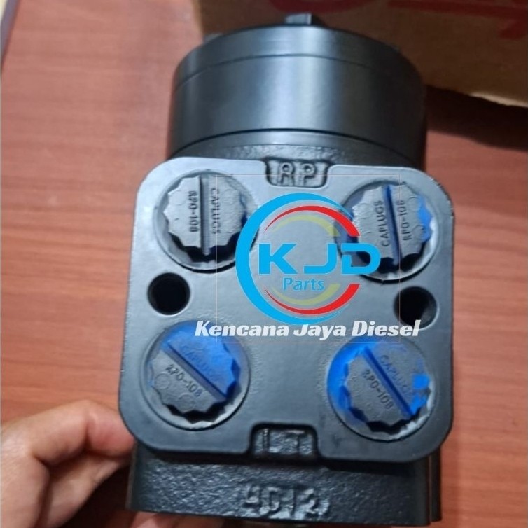 Steering Pump Komatsu GD510 GD511 23A-40-11101