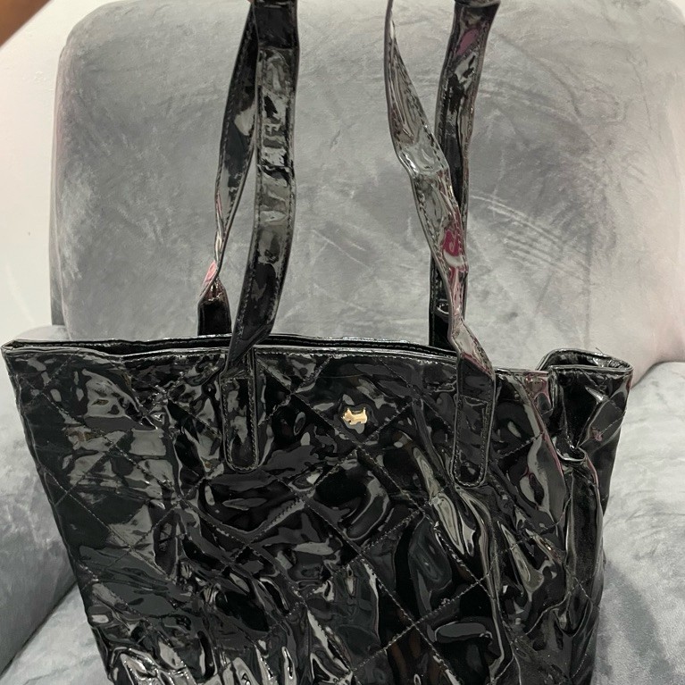 AGATHA TOTE BAG BLACK ORIGINAL PRELOVED