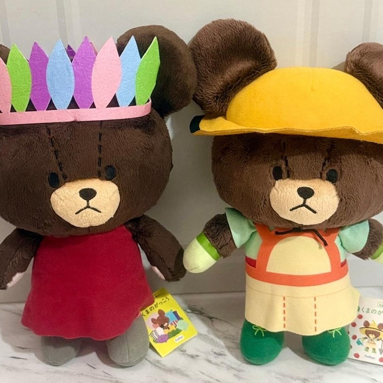 Boneka Plushie Jackie Tomato Farming & Red Dress Coloured Crown from The Bears’ School Bandai Furyu