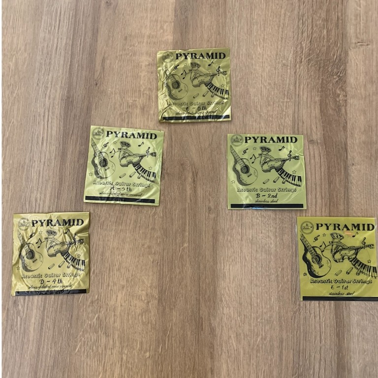 Pyramid Acoustic Guitar Strings/Senar gitar Pyramid akustik