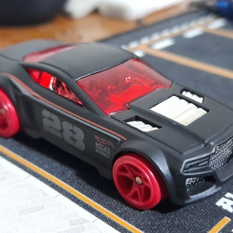 Hot Wheels Team Hot Wheels - Torque Twister (loose)