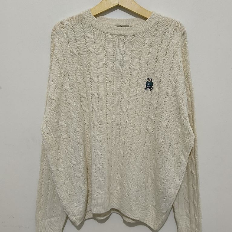Sweater Cable Knit Rajut Kepang SPAO Bear Logo White Cream L Oversize fit XL-XXL