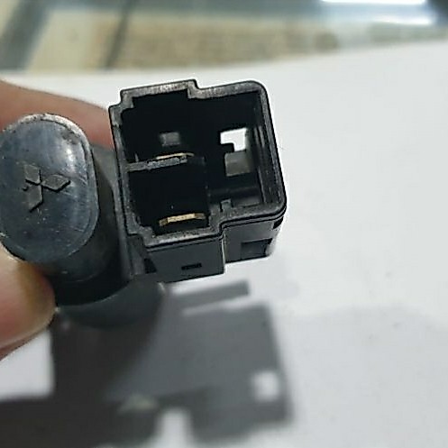 Solenoid Valve Vacuum Switch EGR Part Number K5T49091 untuk Mazda RX8 MX5 atau Mitsubishi bekas