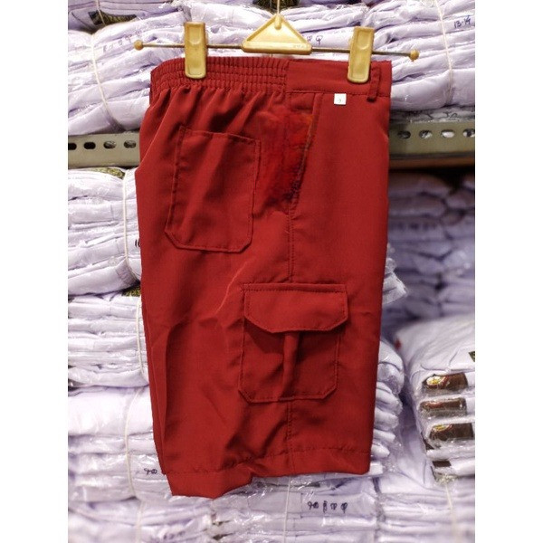 Celana Pendek SD Merah Kantong Samping Bahan Tissu - Seragam Sekolah