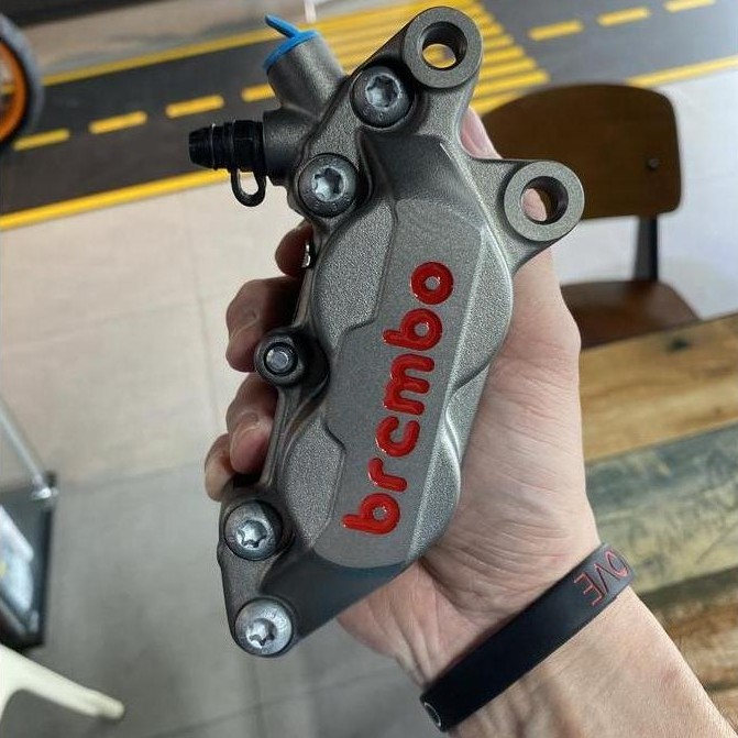 brembo caliper 4 piston