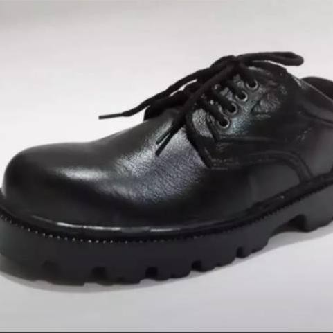 Sepatu Safety Kulit Proyek-Kerja-Lapangan-Spbu-Kitchen-Pria
