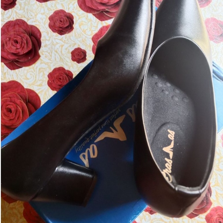 preloved sepatu erasmas