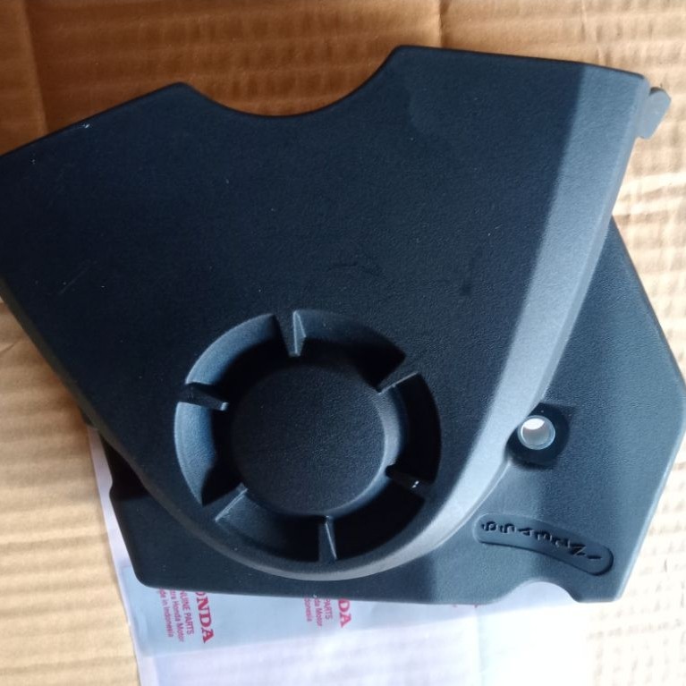 Tutup gir depan motor Honda CB 150 R original