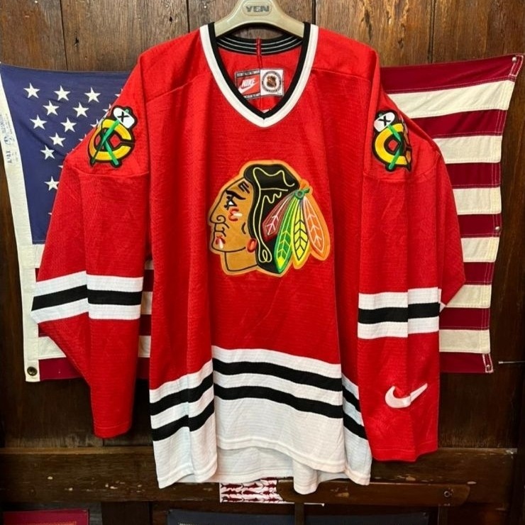 Chicago Blackhawks Nike NHL Jersey