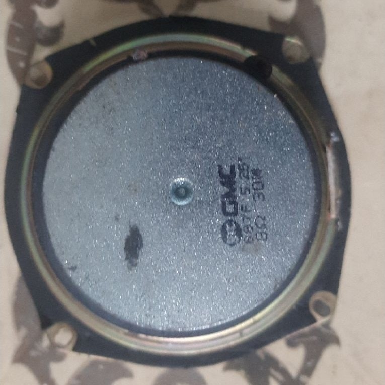 subwofer copotan gmc 5 inc.
