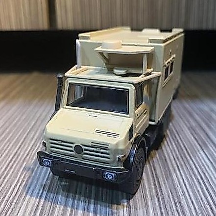 Promo Scale 64 Diecast Xcartoys Mercedes Benz Unimog Yellow #126 Cod