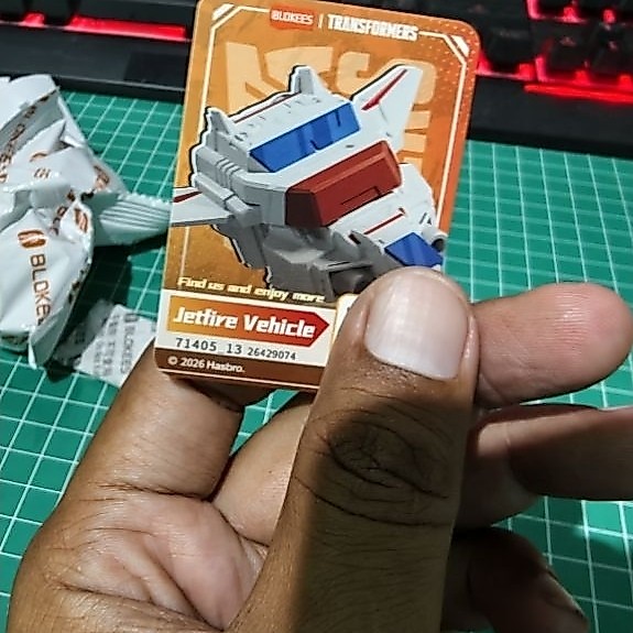 action figure Jetfire vehicle