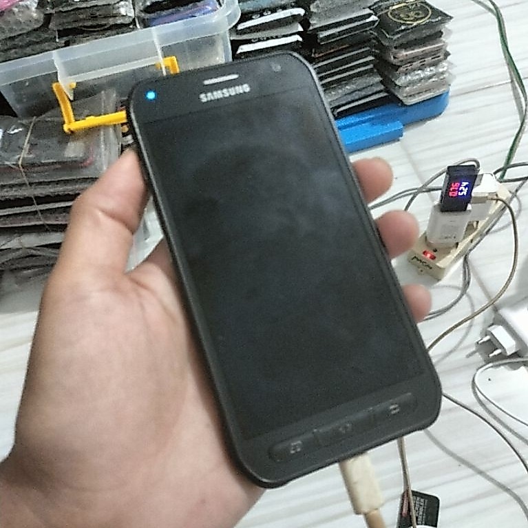 samsung s6 active minus LCD