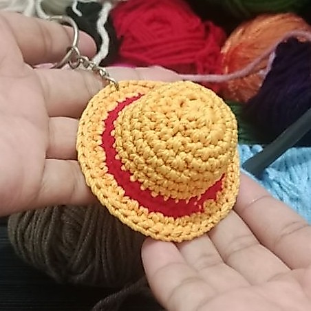 Ganci Rajut topi Luffy