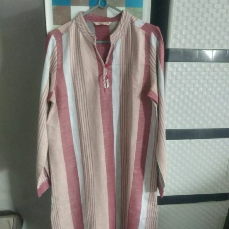 Tunik triset