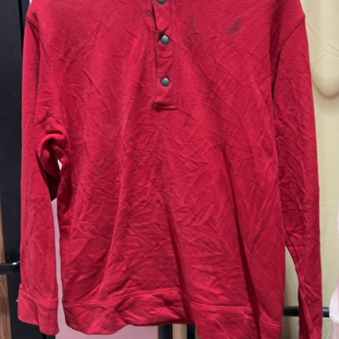 uniqlo polos merah henley