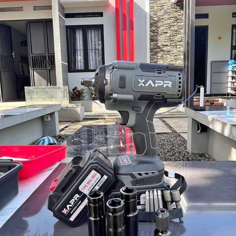 APR MESIN IMPACT WRENCH JUMBO BATERAI 2 (1850) NM