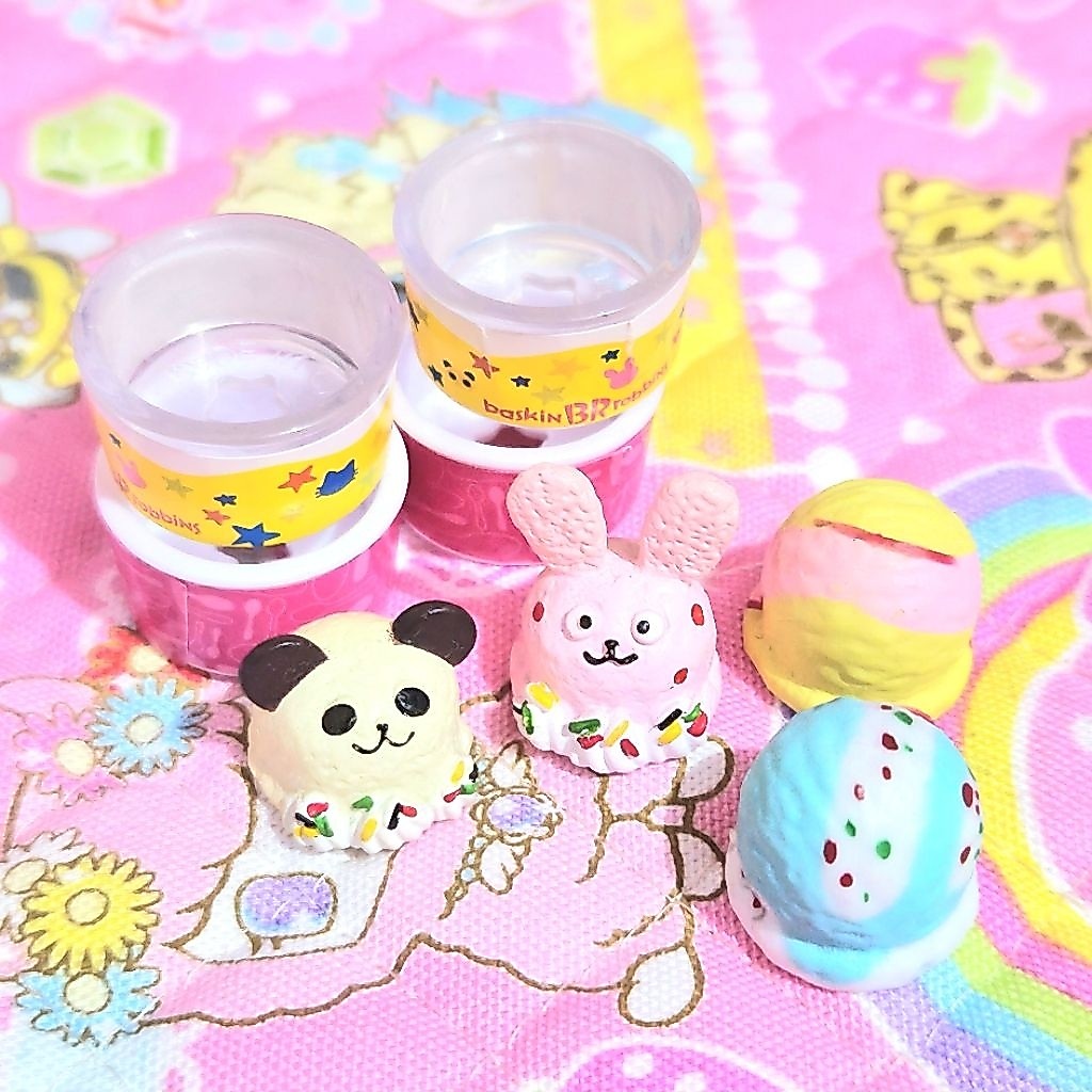 Licca Chan Baskin Robbins Miniature Ice Cream Set