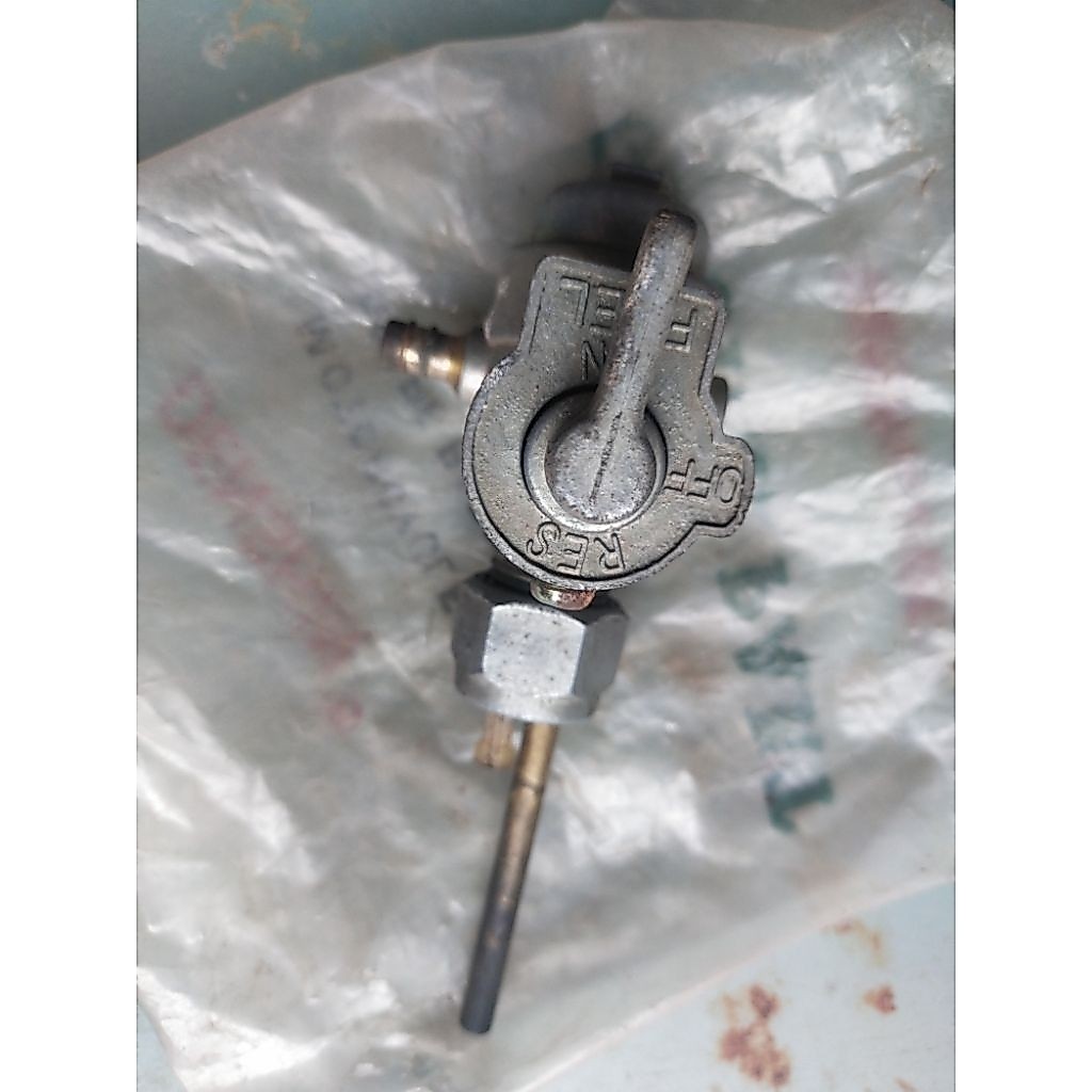 Kran Tangki Bensin Yamaha Trail Gt80 Dt80 Pw50 Pw80 Gemini NOS