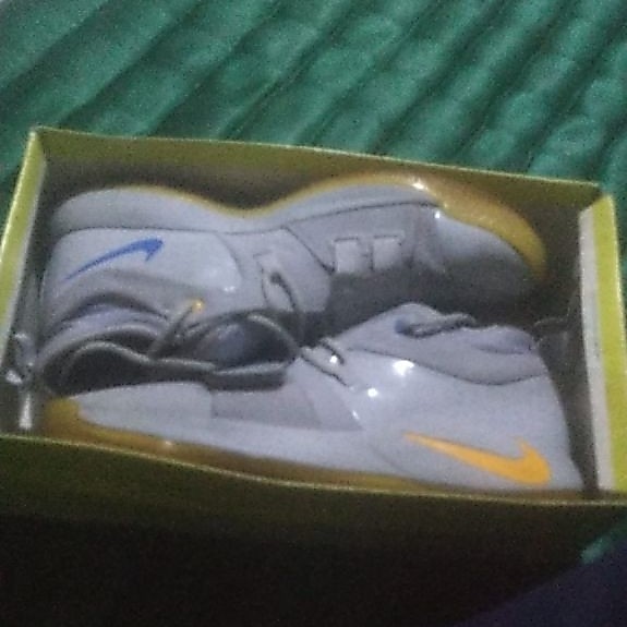 Nike PG 1 series Playstation