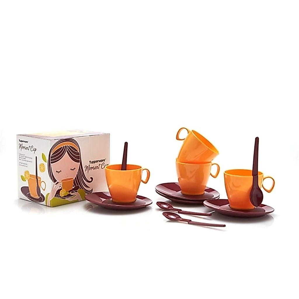 Tupperware moment cup