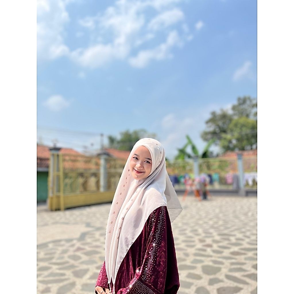 HIJAB SULAM TERBARU/HIJAB SEGI EMPAT PARIS TASEL PREMIUM/HIJAB HAND MADE/HIJAB KEKINIAN