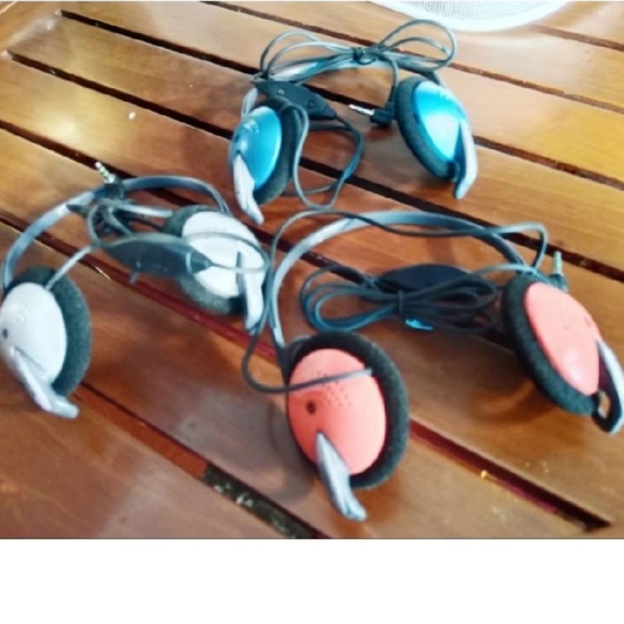 Headset Clip-On Clarion/ Headphone Gantung Telinga 3.5mm